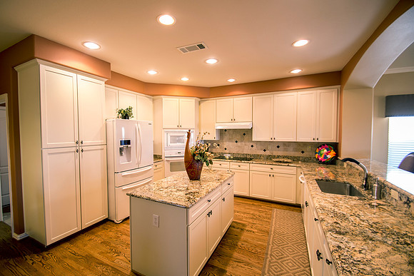 Kitchen in Robson Ranch Home in Denton Texas