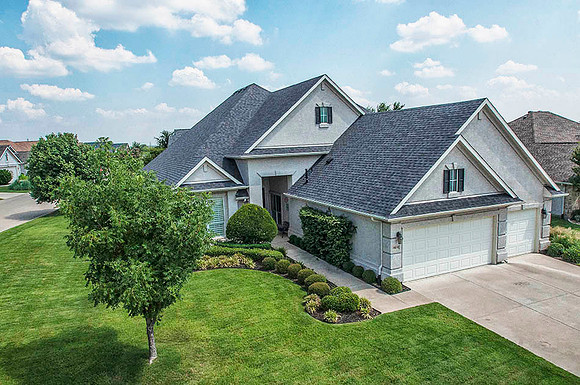 Low Elevation Aerial Photo(LEAP) of 9809 Grandview in Denton Texas